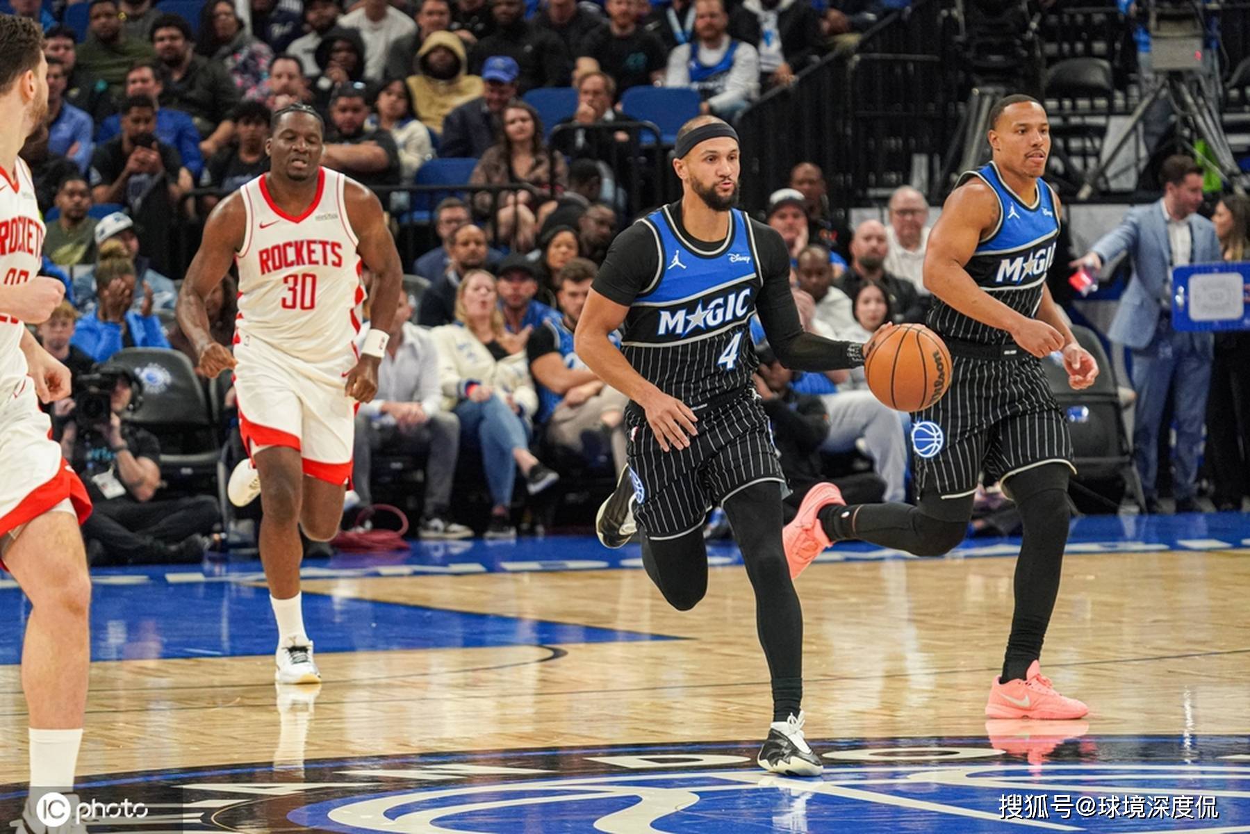 星空体育包含太狠了！清晨广厦男篮调整名单以备NBA季后赛里程碑夜菲尼克斯太阳迎来里程碑，纽约尼克斯围绕欧超杯状态回暖的词条
